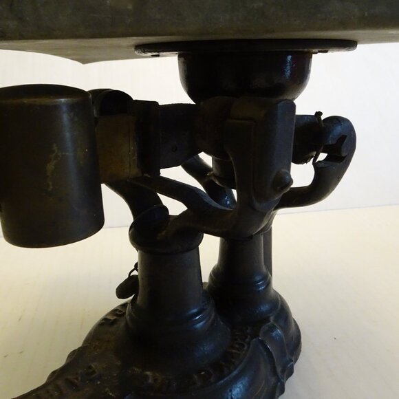 United States Postal Office Scale 4 lb. Limit Fairbanks  - Cast Iron & Brass - Picture 11 of 12